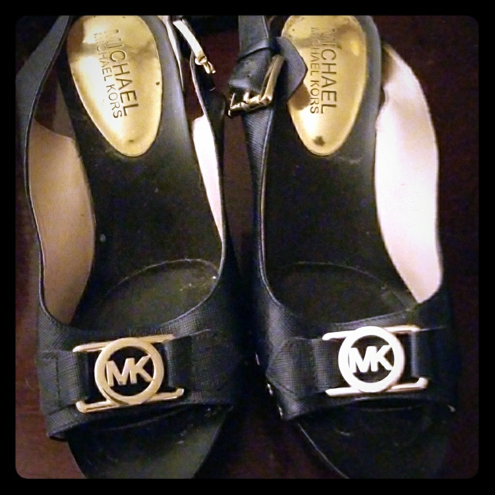 Micheal Kors Wedges Navey Blue